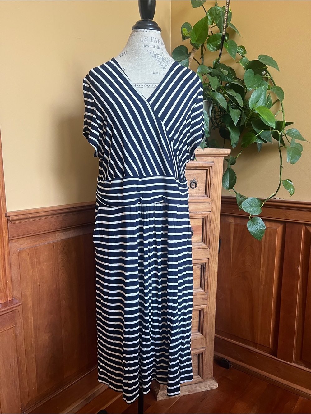 Boden Navy and White Striped Midi Dress women’s 20 22